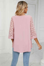 Load image into Gallery viewer, V-Neck Three-Quarter Sleeve Top
