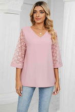 Load image into Gallery viewer, V-Neck Three-Quarter Sleeve Top
