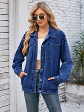 Load image into Gallery viewer, Pocketd Button Up Detachable Hooded Denim Jacket
