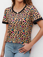 Load image into Gallery viewer, 4 Colors - Leopard Round Neck Short Sleeve Tee Shirt
