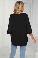 Load image into Gallery viewer, V-Neck Three-Quarter Sleeve Top
