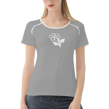 Load image into Gallery viewer, Ti Amo I love you - Exclusive Brand  - Silver Chalice - White Daisy - Women&#39;s T shirt
