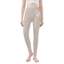 Load image into Gallery viewer, Ti Amo I love you - Exlcusive Brand - Sisal - White Daisy - Womens / Teen Girls / Womens Plus Size - Yoga Leggings - Sizes XS-3XL
