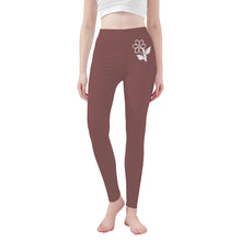 Load image into Gallery viewer, Ti Amo I love you - Exclusive Brand  - Damask -  White Daisy -  Yoga Leggings
