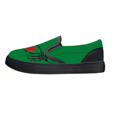 Load image into Gallery viewer, Ti Amo I love you - Exclusive Brand  - Fun Green - Skeleton Hands with Heart - Kids Slip-on shoes - Black Soles
