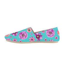 Load image into Gallery viewer, Ti Amo I love you  - Exclusive Brand  - Light Cyan - with Flowers - Casual Flat Driving Shoe
