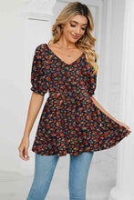 Load image into Gallery viewer, V-Neck Babydoll Blouse
