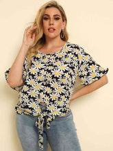 Load image into Gallery viewer, Plus Size Floral Round Neck Tie Hem Blouse
