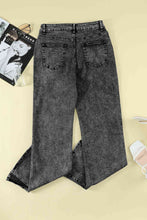 Load image into Gallery viewer, Size 14 Slit Flare Jeans
