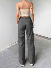 Load image into Gallery viewer, Women&#39;s Straight Jeans with Pockets
