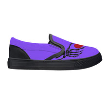 Load image into Gallery viewer, Ti Amo I love you - Exclusive Brand  - Light Purple - Skeleton Hands with Heart - Kids Slip-on shoes - Black Soles
