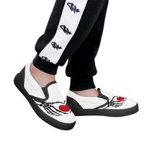 Load image into Gallery viewer, Ti Amo I love you - Exclusive Brand  - White - Skeleton Hands with Heart  - Kids Slip-on shoes - Black Soles
