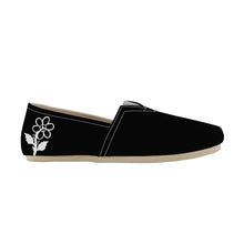 Load image into Gallery viewer, Ti Amo I love you  - Exclusive Brand - Black - Daisy - Casual Flat Driving Shoe
