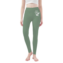 Load image into Gallery viewer, Ti Amo I love you - Exclusive Brand   - Spanish Green - White Daisy -  Yoga Leggings
